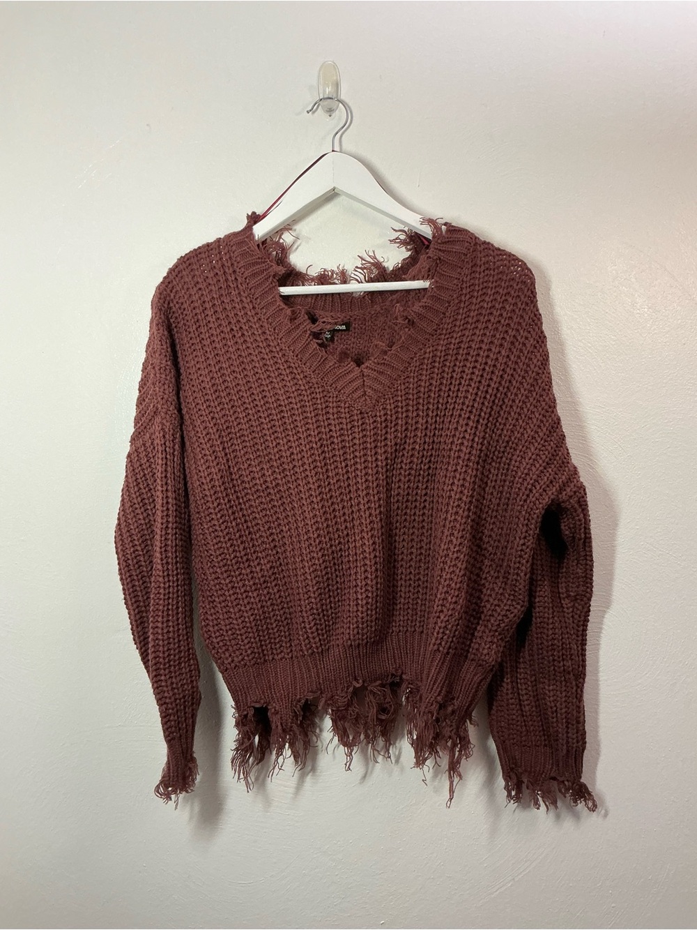 Fashion Nova Distressed V-Neck Waffle Knit Sweater Size Medium